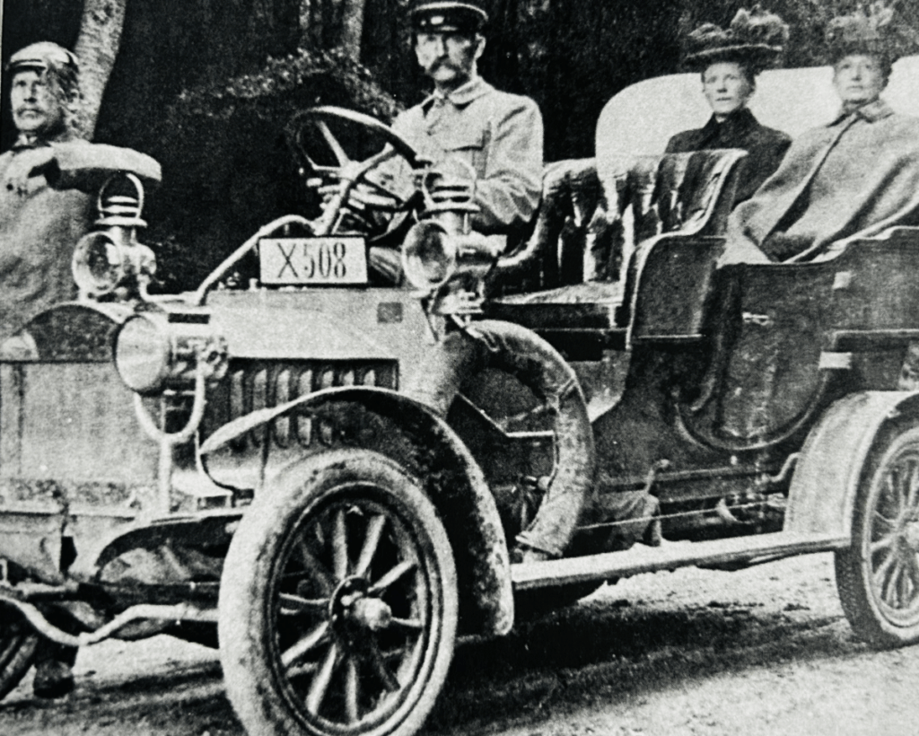 Das erste Auto in Willebadessen