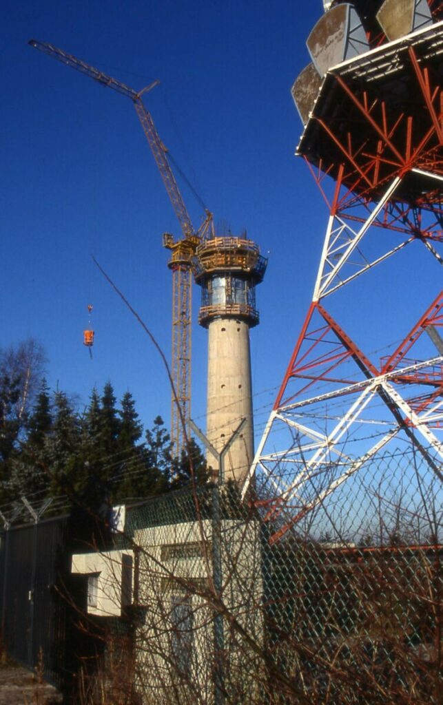 Bau des neuen Fernsehturms