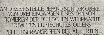 Pioniere bauen Luftschutzstollen