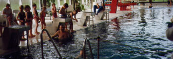 Bau/Einweihung des Hallenbades