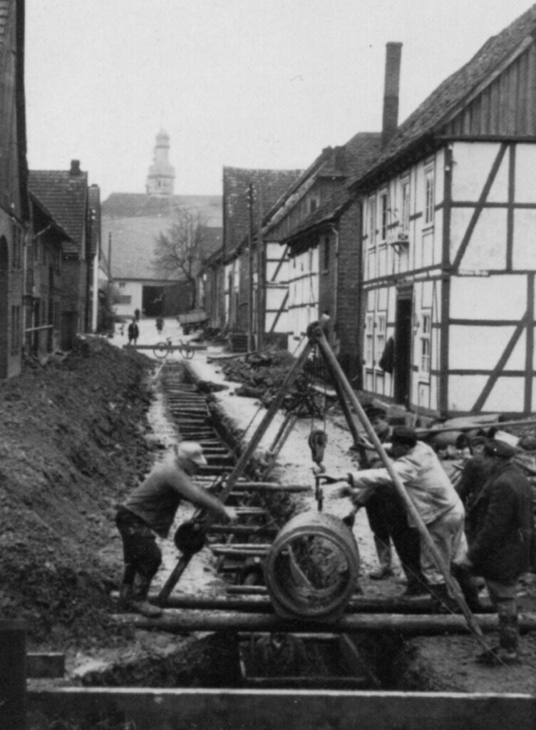 Bau der Kanalisation Anfang der 50er Jahre